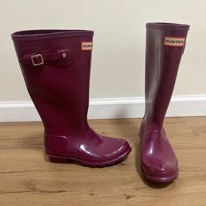 Tall Plum Hunter Boots